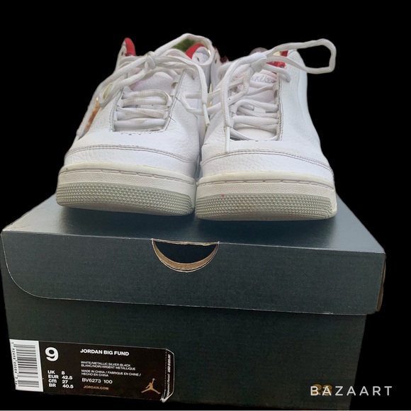 Michael Jordan Big Fund white, silver and red bball kicks💫 size 9 mens. - Picture 3 of 13
